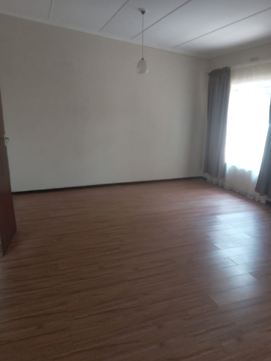 3 Bedroom Property for Sale in Hoopstad Free State